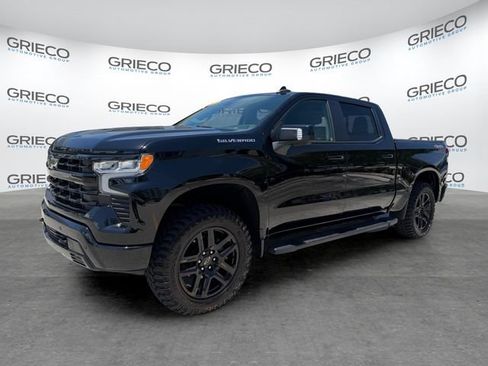 Used 2025 Chevrolet Silverado 1500 RST w/ Convenience Package II AWD/4WD image 3