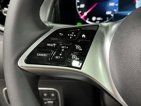 New 2026 Mercedes-Benz GLB 250 4MATIC image 34