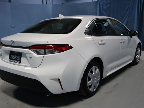 Used 2023 Toyota Corolla LE image 25