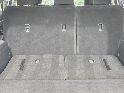 Used 2022 Kia Sorento LX image 16