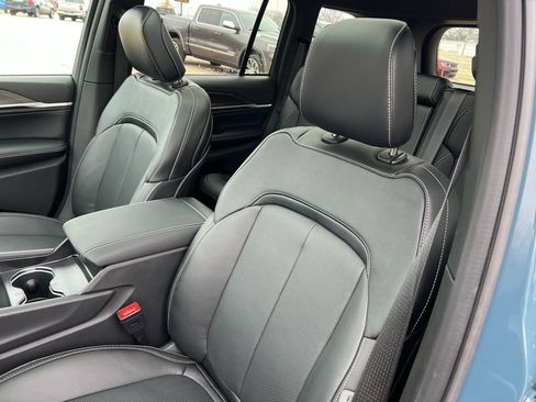 New 2026 Jeep Grand Cherokee Limited image 31