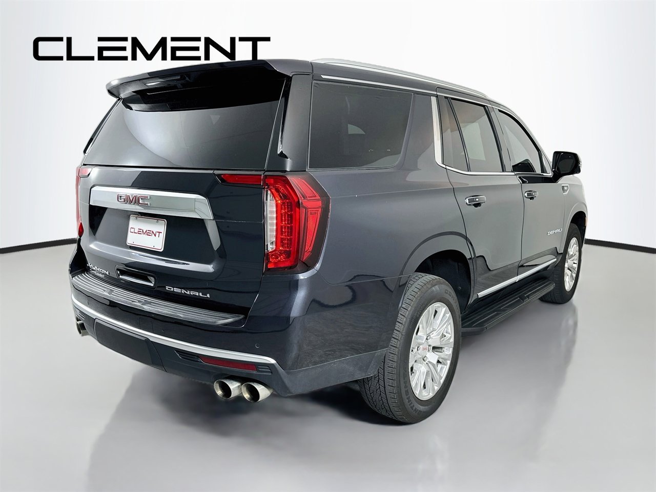 Used 2024 GMC Yukon Denali AWD/4WD image 7