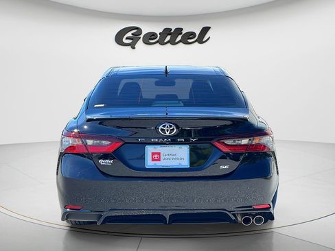 Used 2024 Toyota Camry SE w/ Convenience Package FWD image 6