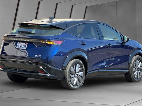 Used 2023 Nissan Ariya EVOLVE+ image 4