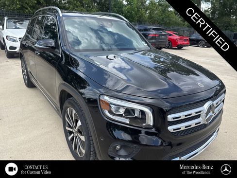 Used 2023 Mercedes-Benz GLB 250 4MATIC image 1