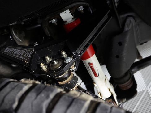 Used 2024 GMC Sierra 2500 Denali Ultimate image 48