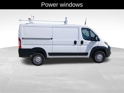 New 2025 RAM ProMaster 2500 w/ Convenience Group image 10