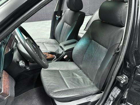 Used 2000 BMW 528i Sedan image 32