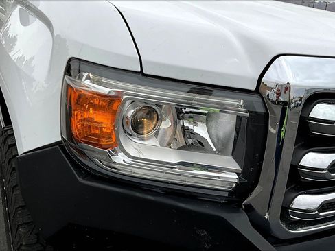 Used 2018 GMC Canyon SLT w/ Driver Alert Package AWD/4WD image 20