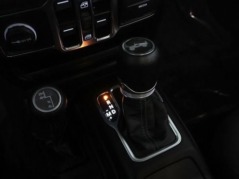 Used 2024 Jeep Wrangler Unlimited Sport AWD/4WD image 45