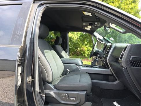 Used 2018 Ford F150 XLT w/ Equipment Group 302A Luxury RWD image 16