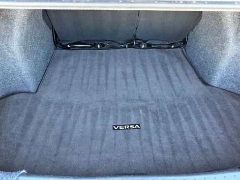 Used 2023 Nissan Versa SV image 17