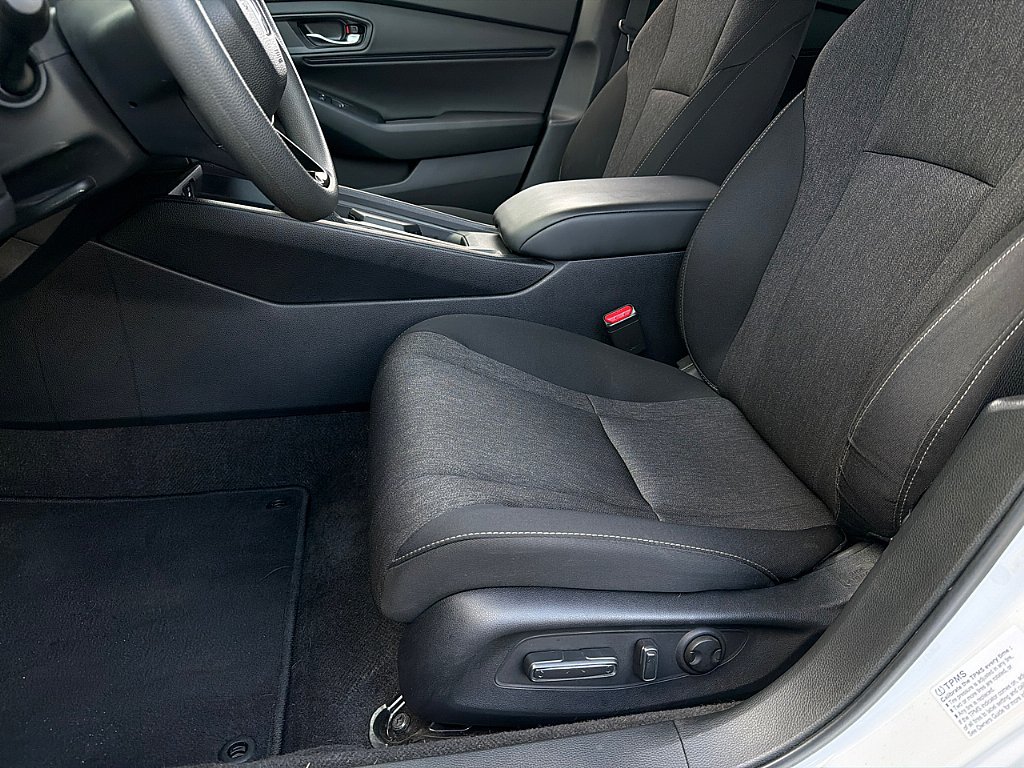 Used 2024 Honda Accord EX image 14