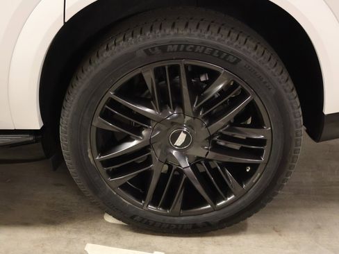 Used 2025 Cadillac Escalade IQ Sport 2 w/ LPO, ONYX Package image 25