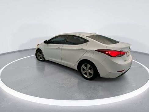 Used 2016 Hyundai Elantra Value Edition FWD image 4
