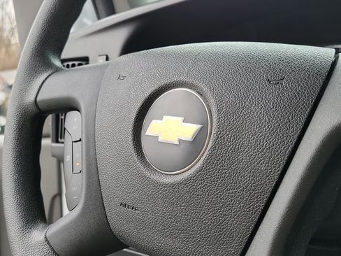 Used 2017 Chevrolet Express 2500 LT w/ LT Preferred Equipment Group image 29