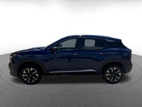 Used 2026 Nissan Kicks SV w/ Cold Weather Package AWD/4WD image 9