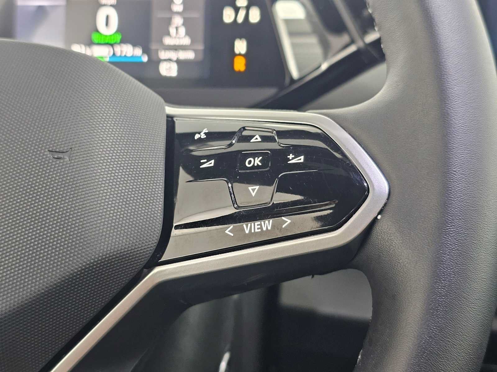 Used 2024 Volkswagen ID.4 2WD image 30