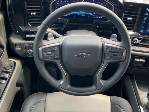 New 2025 Chevrolet Silverado 1500 ZR2 w/ Technology Package AWD/4WD image 10