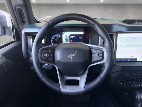 Used 2024 Ford Bronco Outer Banks w/ Sasquatch Package image 21