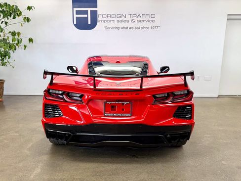 Used 2023 Chevrolet Corvette Stingray Preferred Cpe w/ Z51 Performance Package image 4