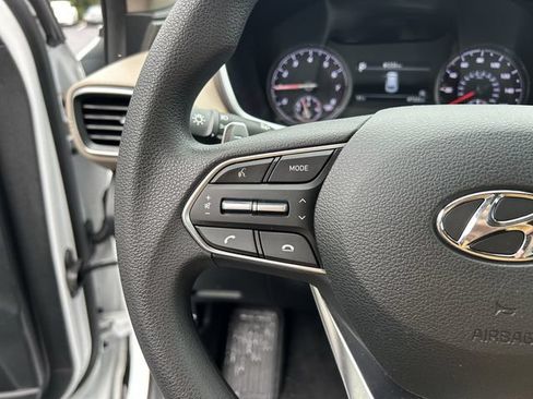 Used 2022 Hyundai Santa Fe SEL FWD image 32