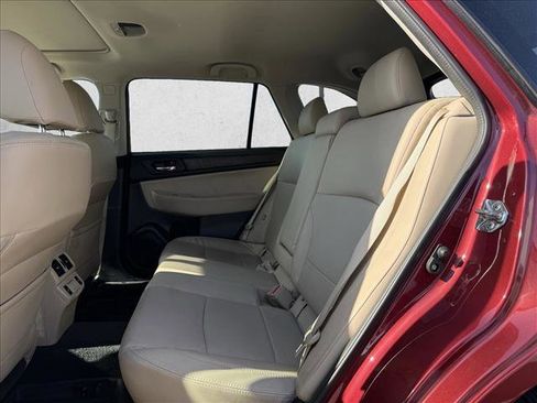Used 2019 Subaru Outback 2.5i Limited w/ Popular Package #2 AWD/4WD image 17