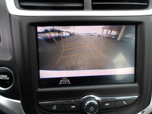 Used 2020 Chevrolet Sonic LT FWD image 19