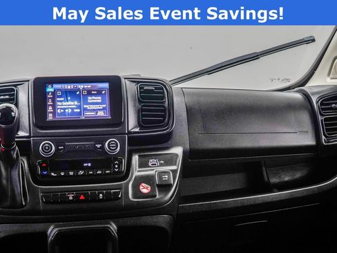 Used 2024 RAM ProMaster 2500 w/ Convenience Group FWD image 19