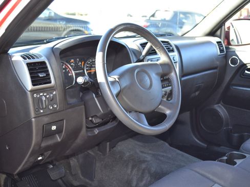 Used 2011 Chevrolet Colorado LT image 12