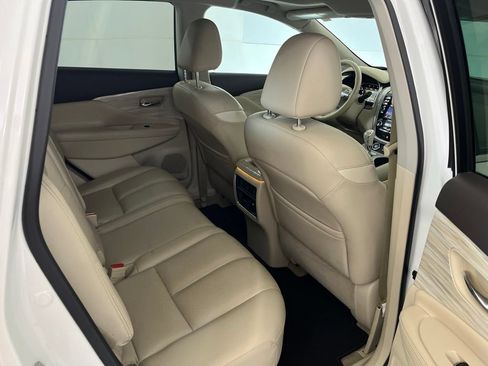 Used 2015 Nissan Murano Platinum w/ Platinum Technology Package AWD/4WD image 24