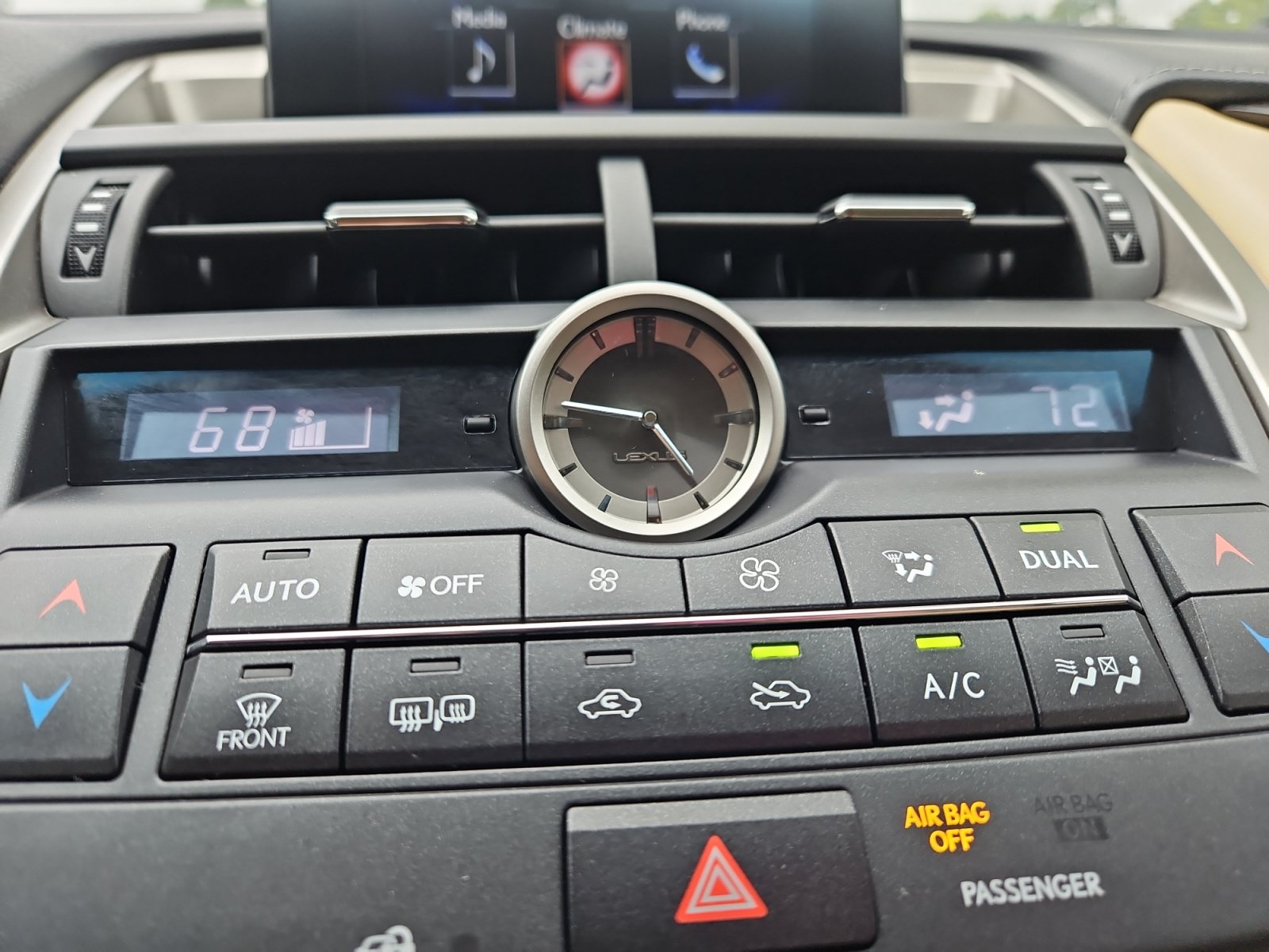 Used 2016 Lexus NX 200t FWD image 20