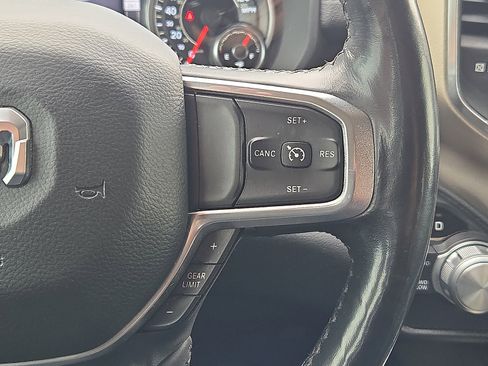 Used 2019 RAM 1500 Laramie image 25