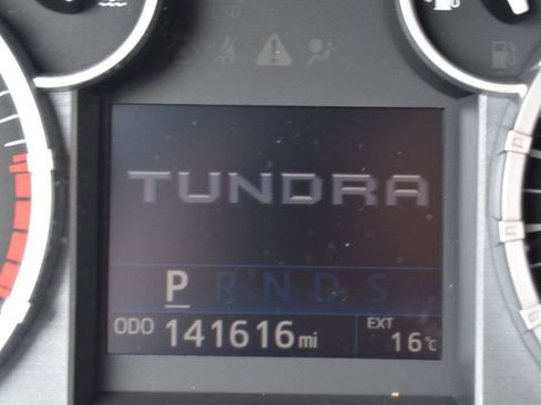 Used 2017 Toyota Tundra SR5 AWD/4WD image 33