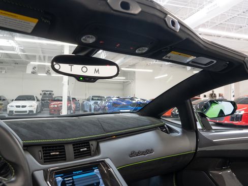 Used 2021 Lamborghini Aventador SVJ AWD/4WD image 30