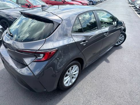 Used 2023 Toyota Corolla SE FWD image 5