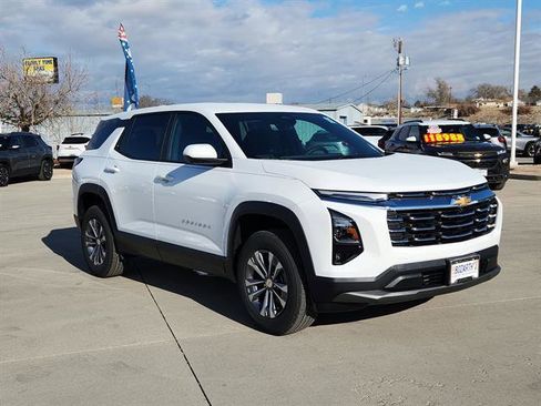 New 2026 Chevrolet Equinox LT image 1