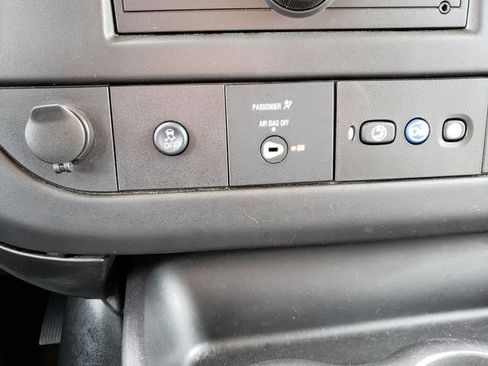 Used 2016 Chevrolet Express 3500 LT w/ LT Preferred Equipment Group image 23