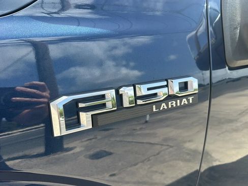 Used 2015 Ford F150 Lariat w/ Equipment Group 502A Luxury AWD/4WD image 10