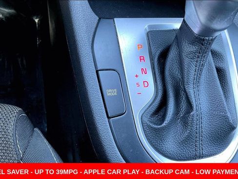 Used 2022 Kia Forte LXS FWD image 15