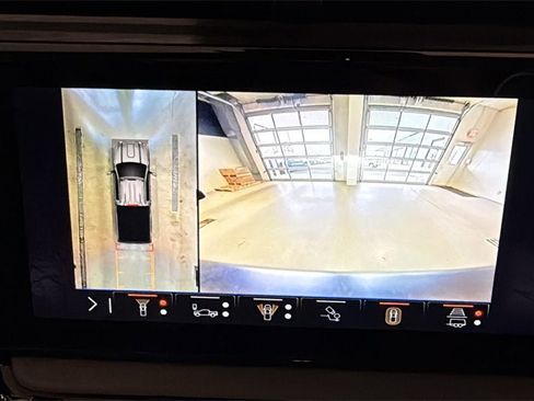 New 2026 GMC Sierra 2500 AT4X image 40