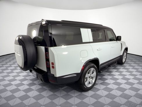 Used 2026 Land Rover Defender 130 S AWD/4WD image 9