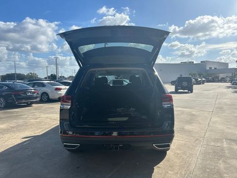 New 2026 Volkswagen Atlas SE FWD image 40