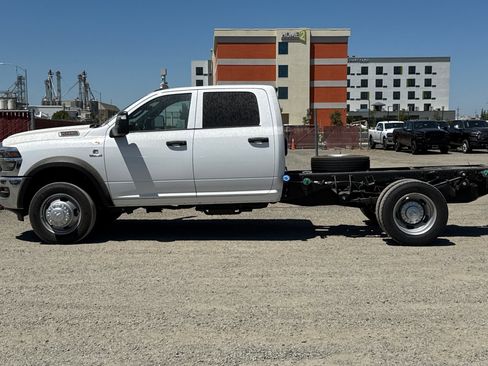 New 2025 RAM 5500 Tradesman w/ Safety Group image 6