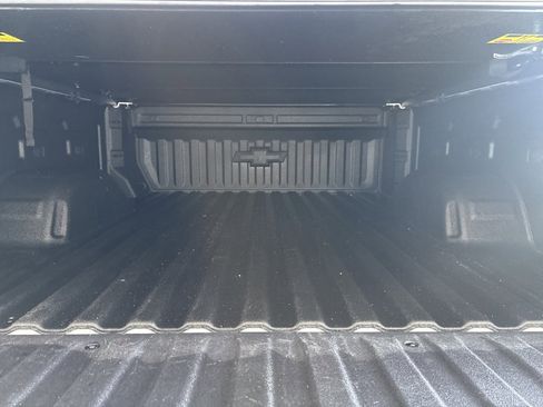 Used 2022 Chevrolet Silverado 1500 W/T w/ WT Value Package image 23