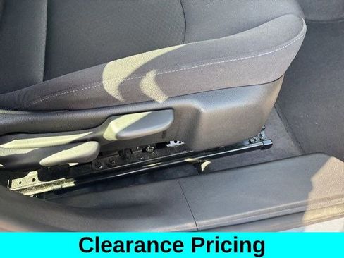 Used 2024 Chevrolet Malibu LT image 39