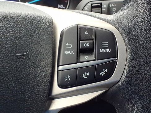 Used 2023 Ford Explorer XLT w/ Equipment Group 202A image 31