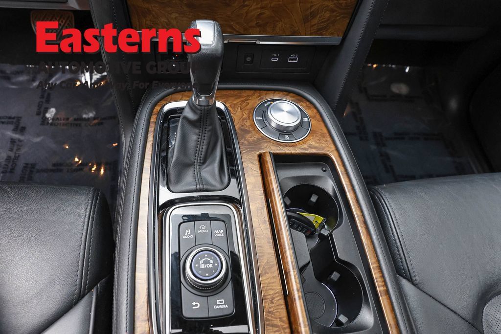 Used 2024 Nissan Armada SL w/ Captain's Chairs Package AWD/4WD image 13