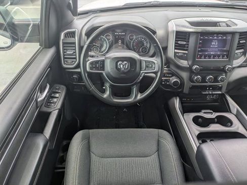 Used 2019 RAM 1500 Big Horn AWD/4WD image 15