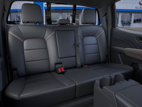 New 2026 GMC Canyon Denali w/ LPO, Denali Black Edition AWD/4WD image 17